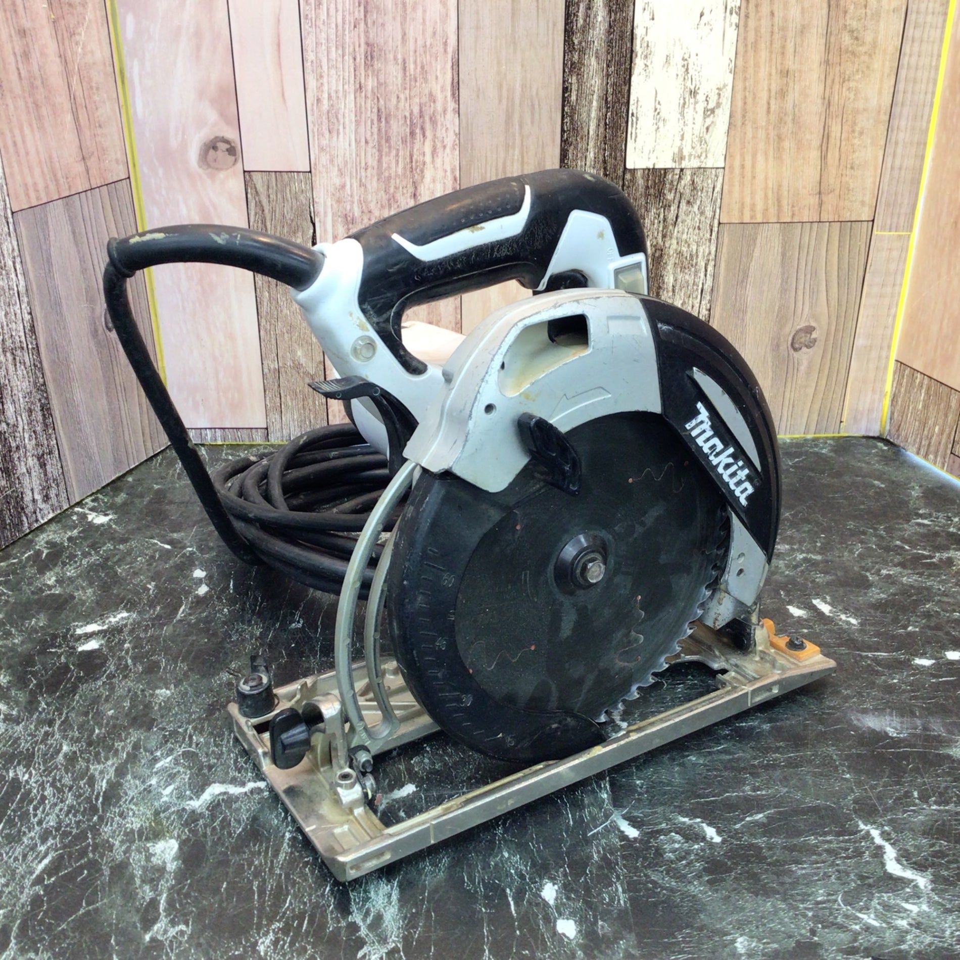 〇マキタ(makita) 電動マルノコ 5731W【八潮店】 – アクトツール
