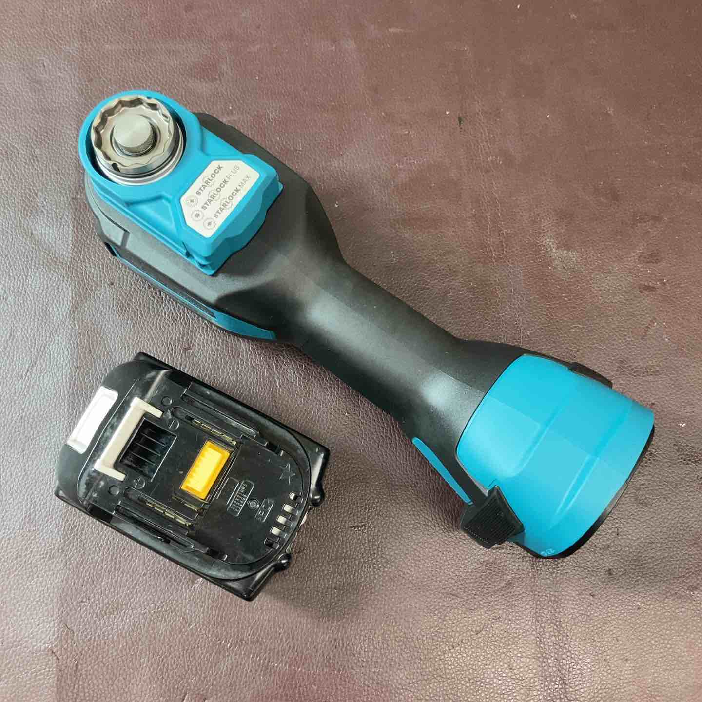 【中古品】マキタ(makita) 18V コードレスマルチツール TM52DZ バッテリー1個付属 【東大和店】 中古品】マキタ(makita) コードレスマルチツール TM52DZ 18V