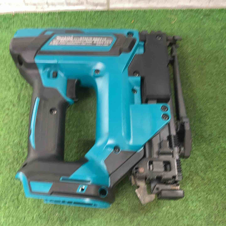◇マキタ(makita) コードレスタッカー ST421DZ【町田店】