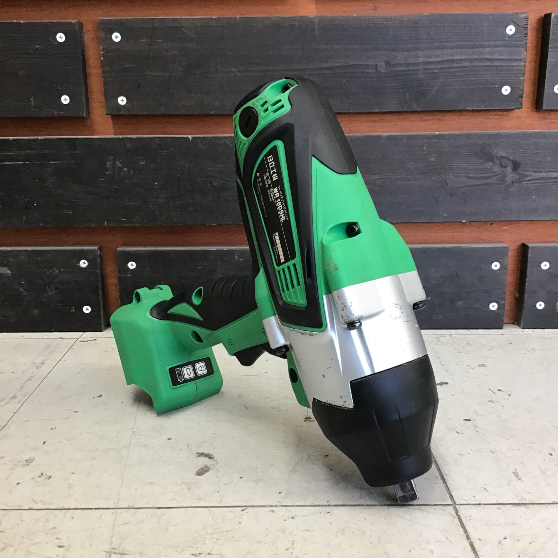 中古品】ハイコーキ/HIKOKI ※旧:日立工機 コードレスインパクトレンチ