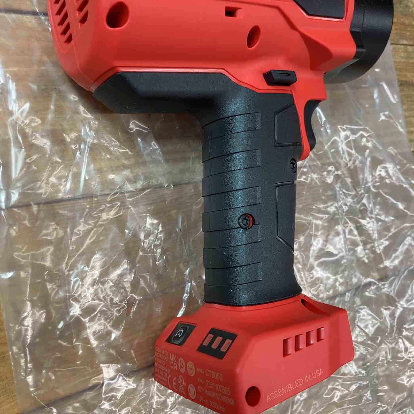 snap-on インパクト 未使用(店頭展示品)】 スナップオン(Snap-on) 18V 充電式インパクト