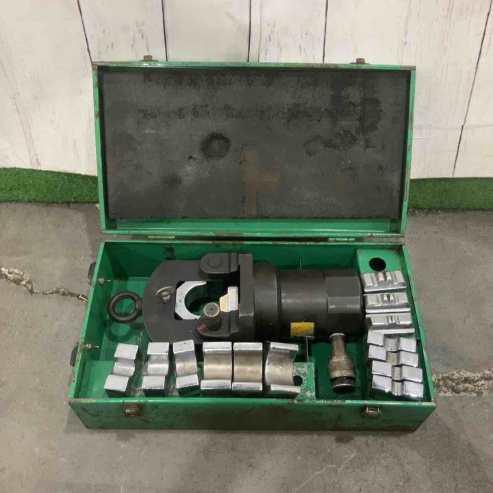 【店頭受取り限定】◇泉精器(IZUMI) 電動リモコン式油圧ポンプ R14E-F【川口店】