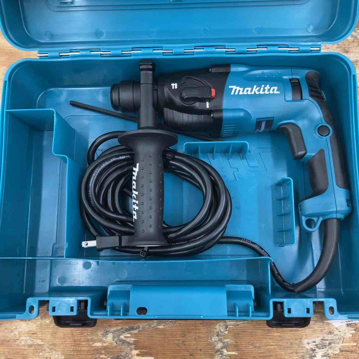 マキタ HR1830F ハンマドリル　ケース付　【ハンズクラフト宜野湾店】 中古品】☆マキタ(makita) ハンマドリル HR1830F 18mm 100V ケース付き