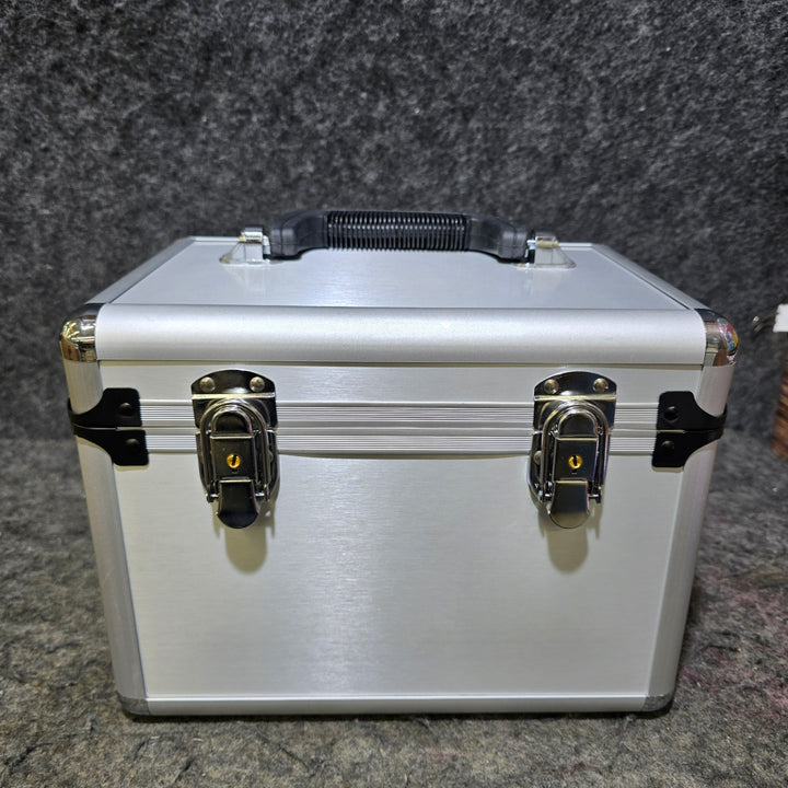 【美品】BBK ハイブリッド真空ポンプ(超薄型デジタルゲージ付) BB-210HD【桶川店】