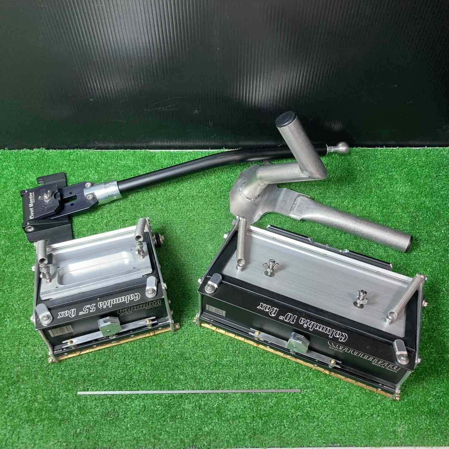 【中古品】極東産機 コロンビア フラットボックス (ドライウォールパテ) 5.5インチ+10インチ(ハンドル付)【岩槻店】 中古品】極東産機 コロンビア フラットボックス (ドライウォールパテ