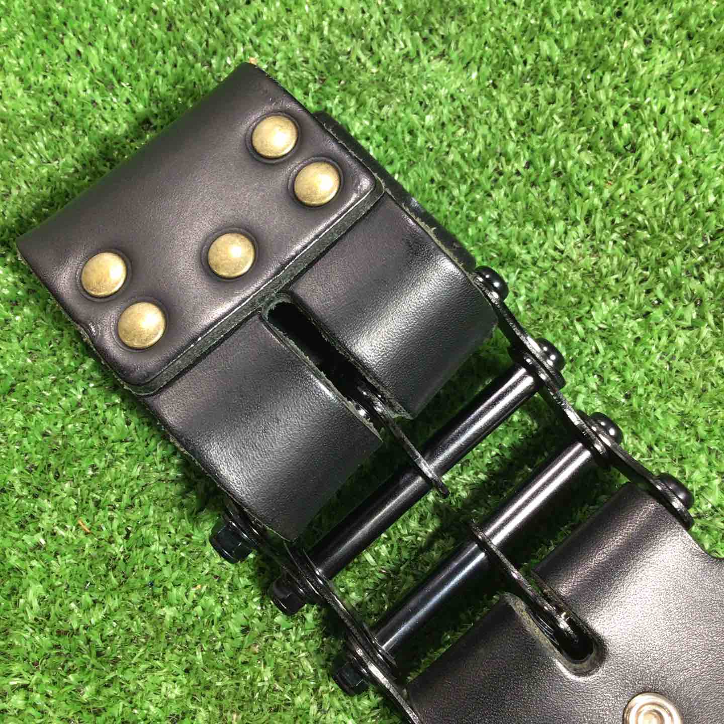 ニックス(KNICKS) セフコンべ脱着ヌメ革ベルトループ付きチェーン