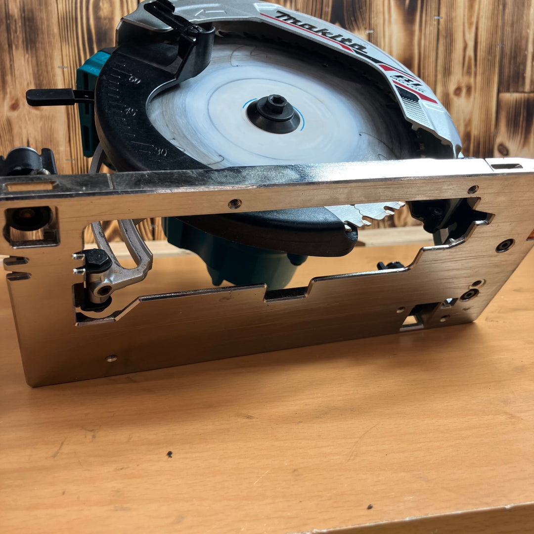 ★マキタ(makita) コードレス丸のこ HS631DZ【越谷店】