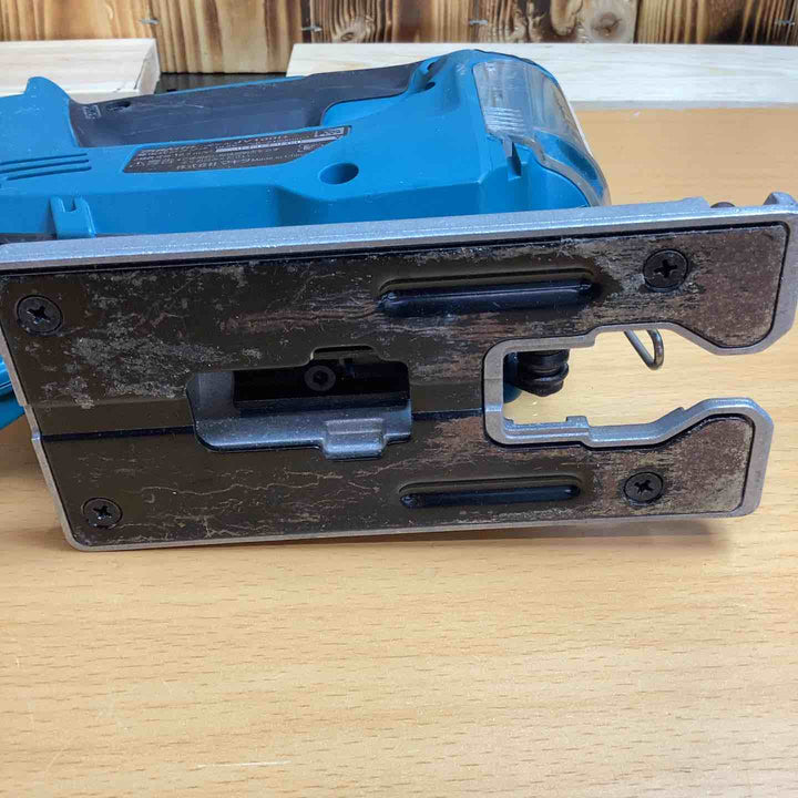 ☆マキタ(makita) コードレスジグソー JV100DZ【越谷店】