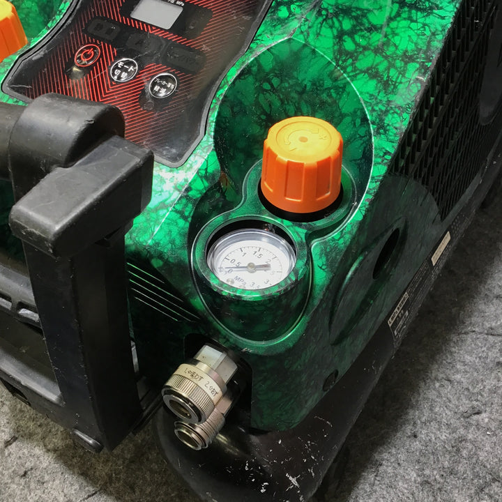 【限定値下！中古・限定色！】マックス(MAX) エアコンプレッサー AK-HH1270E3_ガイアフォレスト 充填時間：4分40秒【桶川店】