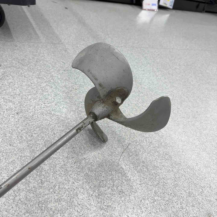 ☆マキタ(makita) かくはん機 UT2204【八潮店】