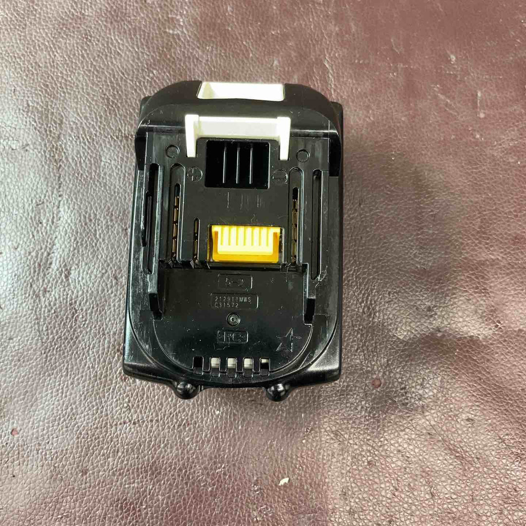 【中古品】マキタ(makita) コードレス丸のこ HS631DZ バッテリー付属 18V【東大和店】