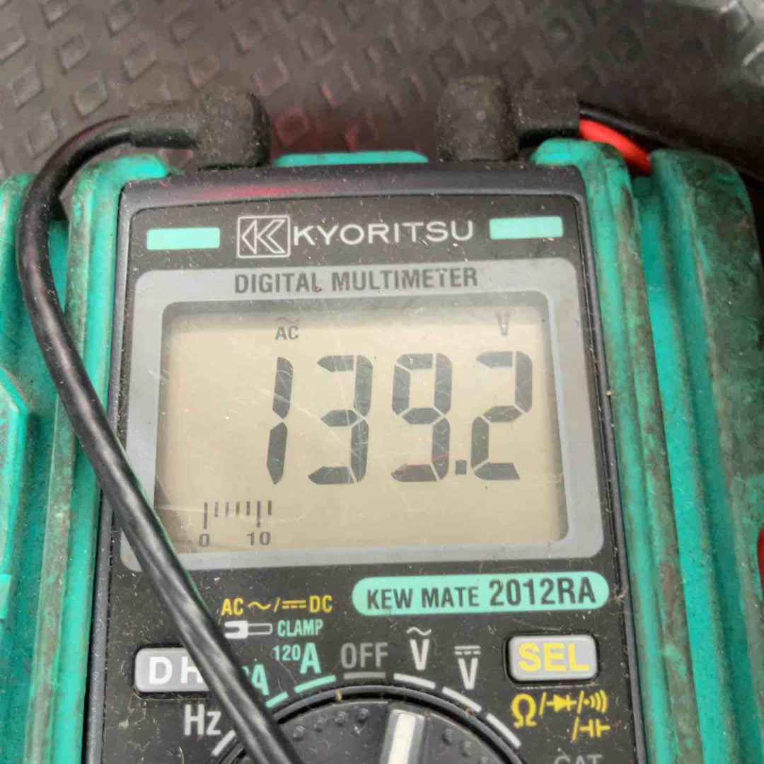 【現状品】◇トモサダ(友定) パーフェクトトランス T-1 昇圧器 2kVA 100V 昇圧確認済み。【鴻巣店】