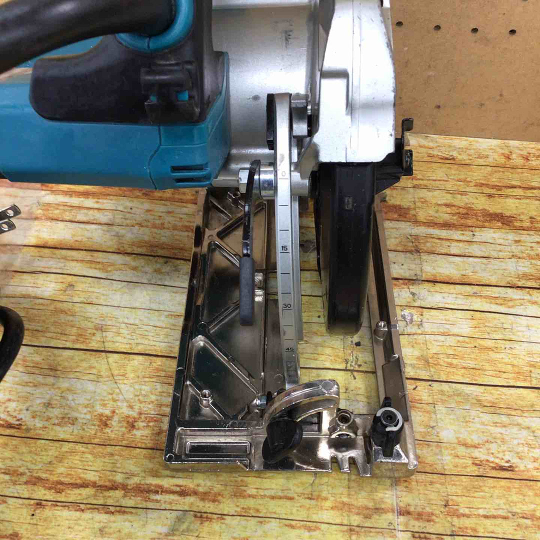 マキタ(makita) 電子マルノコ HS6303【川崎店】