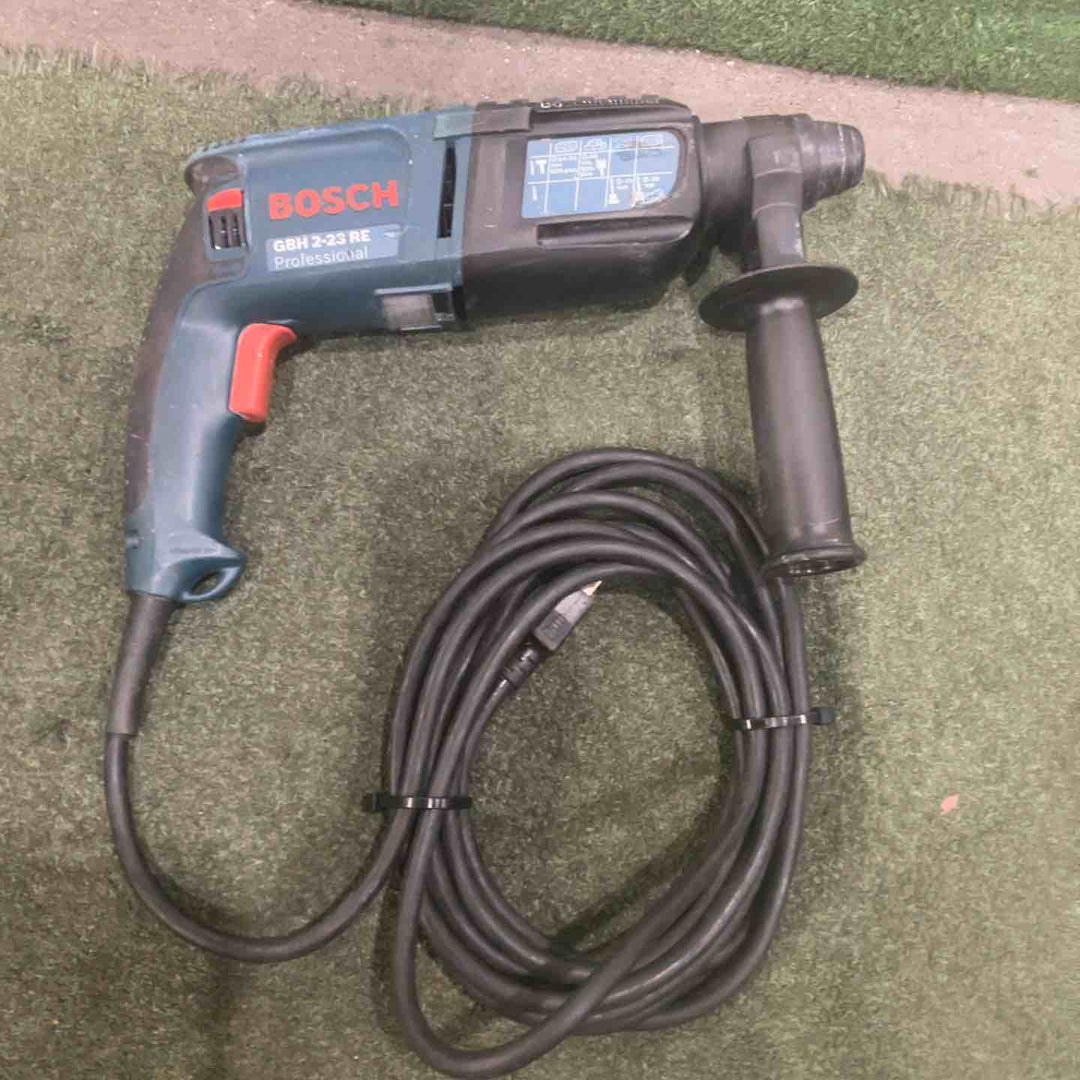 ボッシュ:SDS-PLUS ハンマードリル GBH2-23RE 000555002039【川口店】