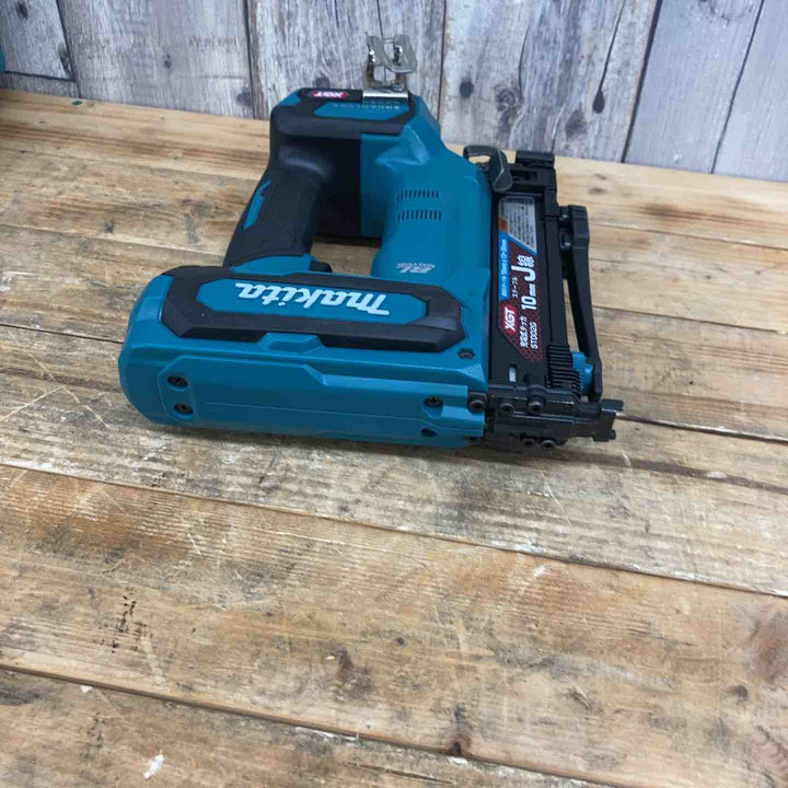 マキタ(makita) コードレスタッカ ST002GZK 【東大和店】