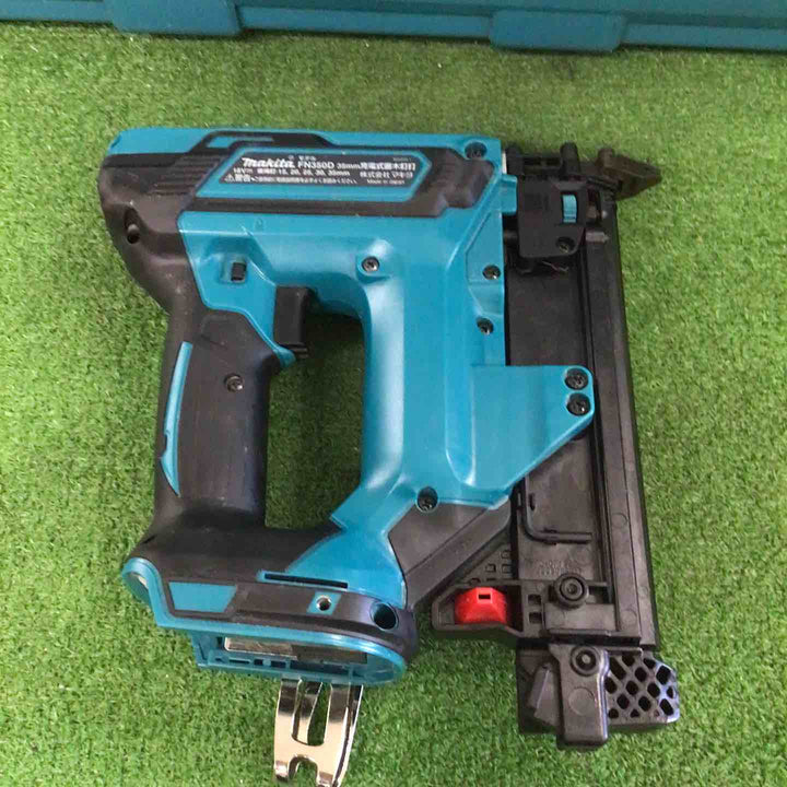 ★マキタ(makita) コードレスフィニッシュネイラ FN350DZK【町田店】