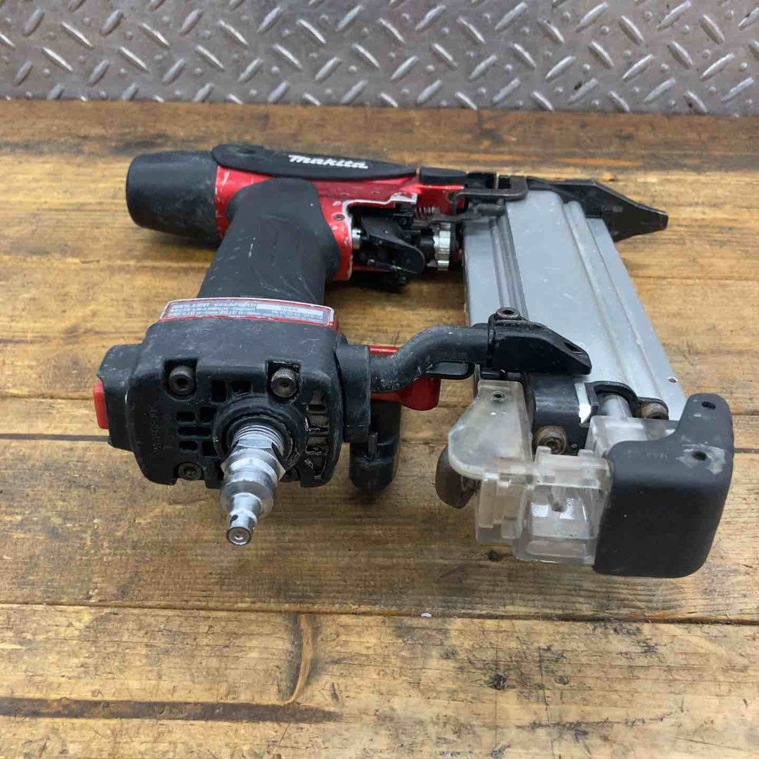 ★マキタ(makita) 高圧フィニッシュネイラ AF551H【所沢店】
