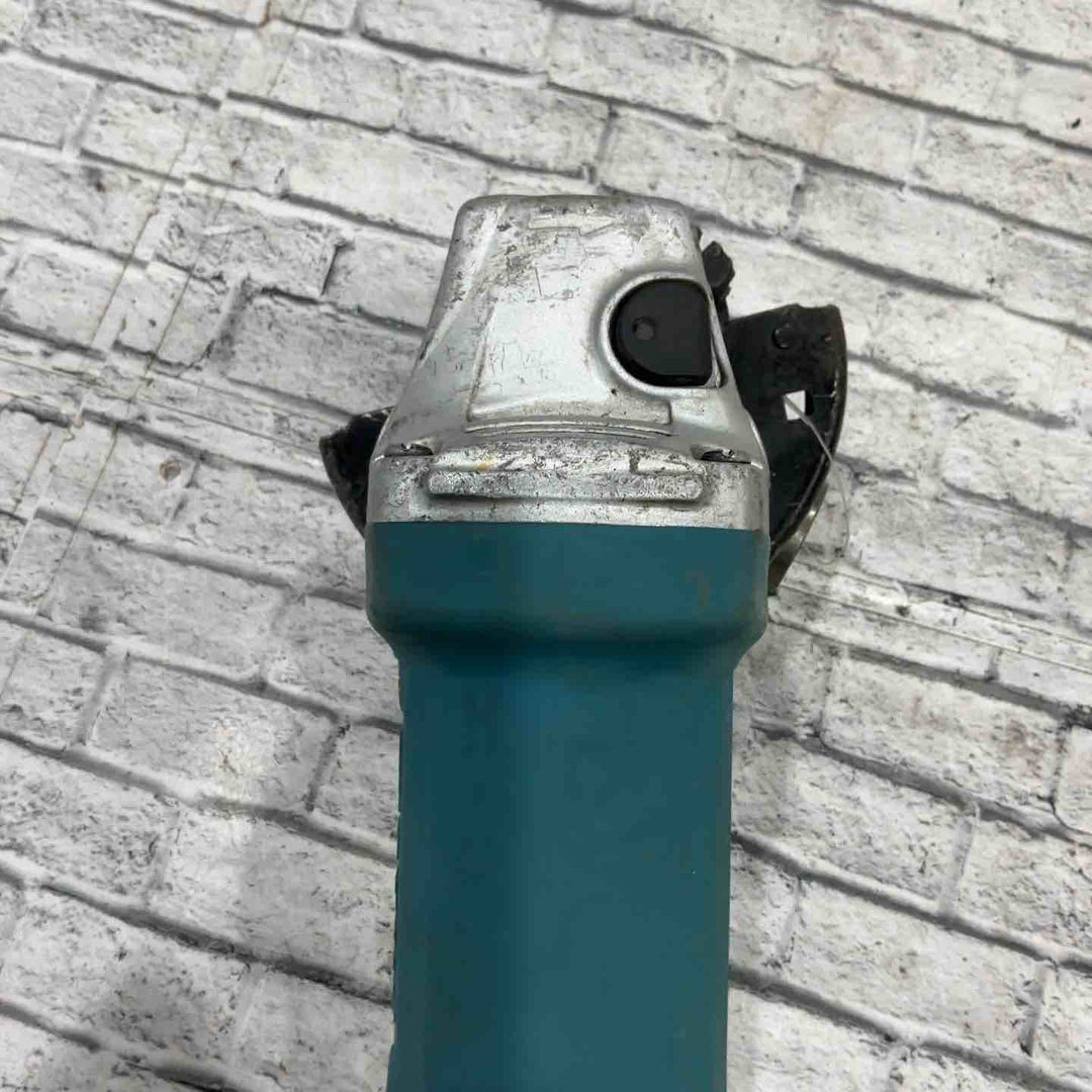 ☆マキタ(makita) 100mmディスクグラインダー GA4031【川口店】