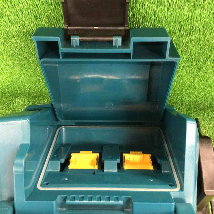 ★マキタ(makita) コードレススタンドライト ML809【川崎店】