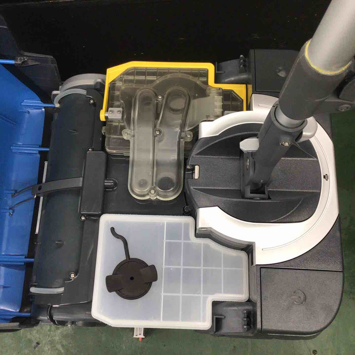 廃版　FIMOP（フィモップ）- 超小型自動床洗浄機　バッテリー1個、ACアダプタ付属【戸田店】