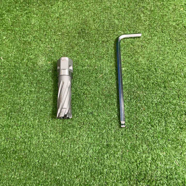 【現状品】イクラ精機 ライトボーラー IS-LB35 磁気ボール盤 【藤沢店】