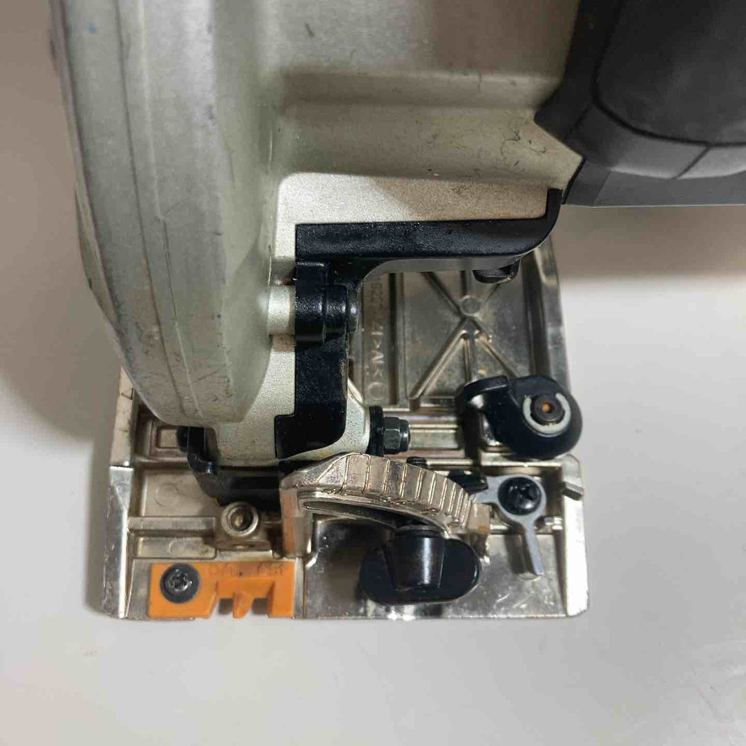 ☆マキタ(makita) 電子マルノコ 5735CB　155㎜～165㎜対応、ブレーキ甘い【戸田店】