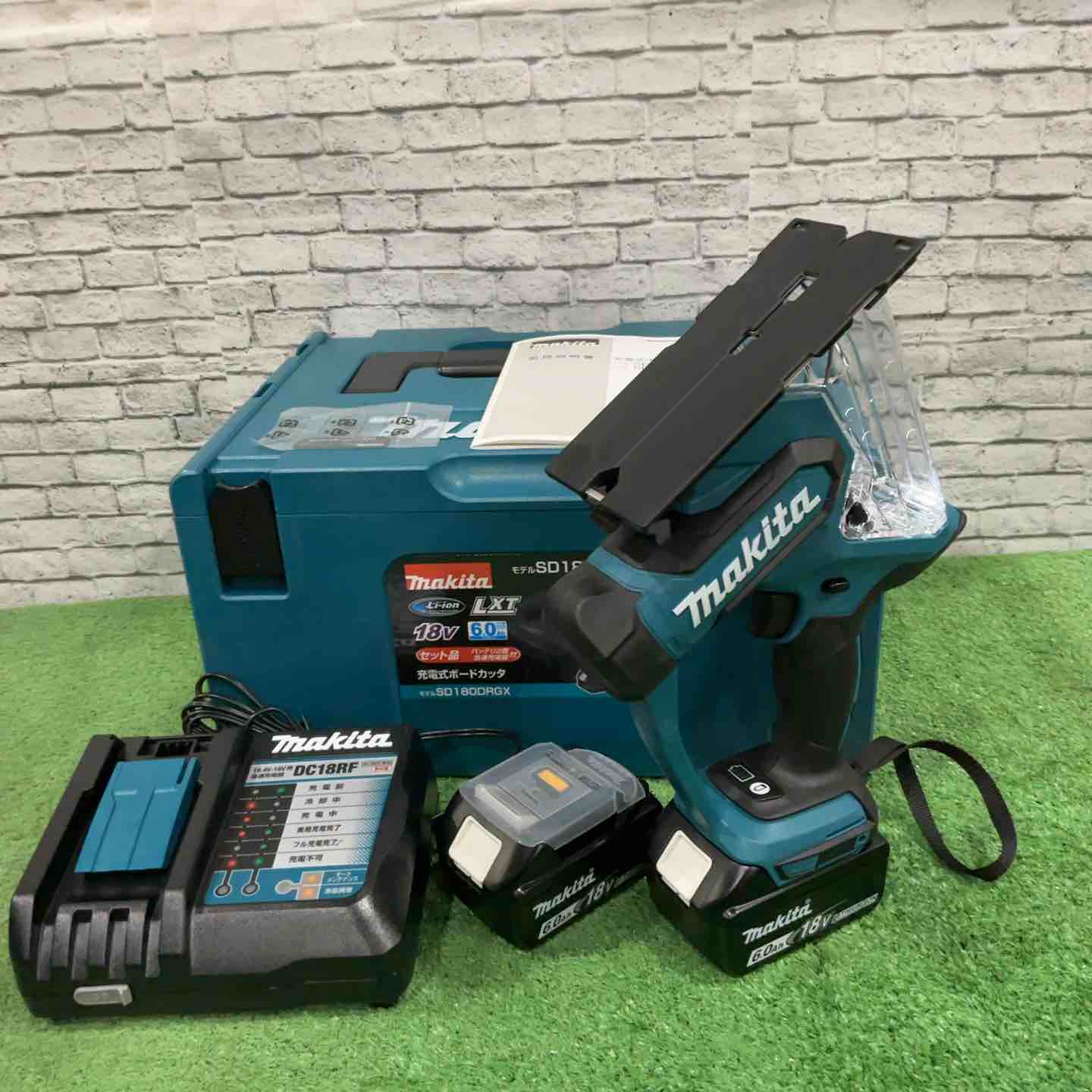 ☆マキタ(makita) コードレスボードカッタ SD180DRGX 18V フルセット