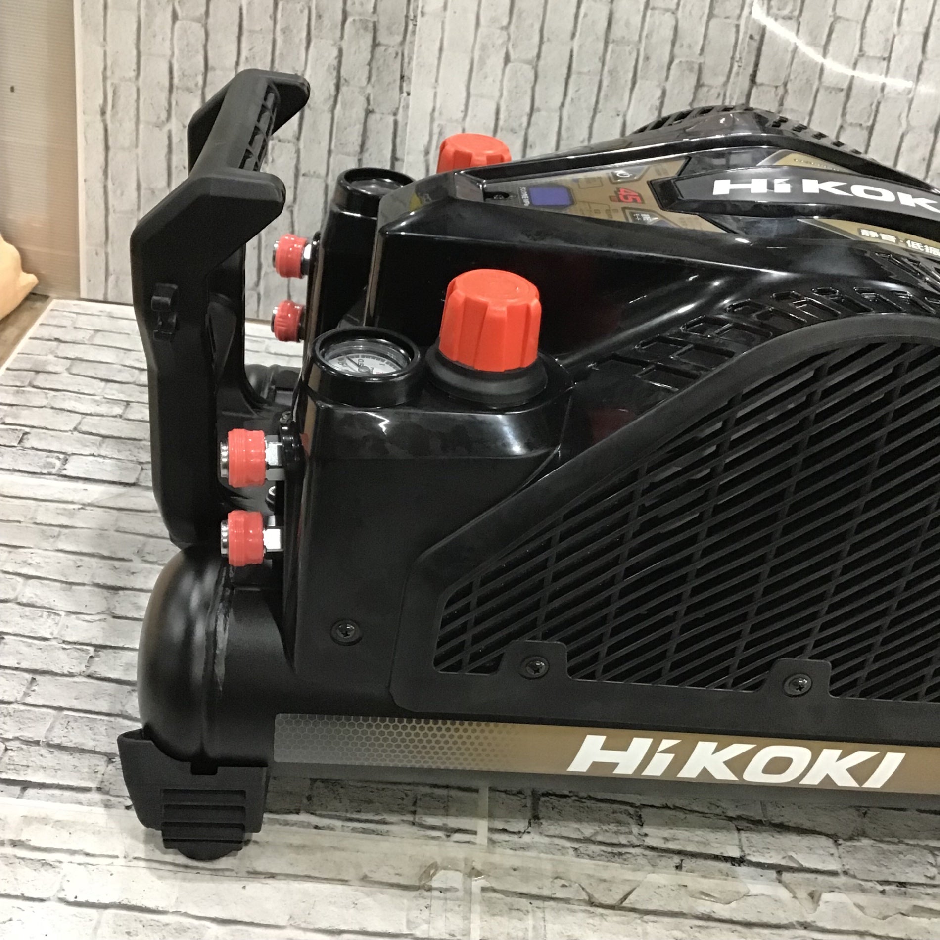 ☆ハイコーキ(HIKOKI ※旧:日立工機) エアコンプレッサー EC1445H3(CS