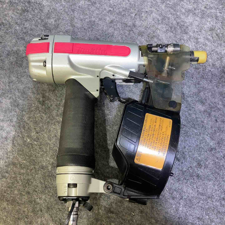 マキタ ロール釘打(コイルネイラ) AN311【桶川店】