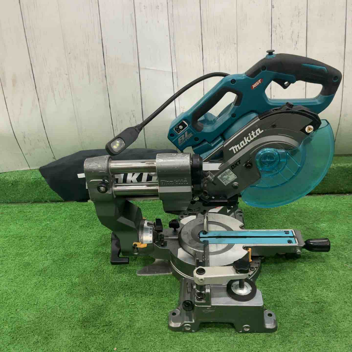 ☆マキタ(makita) コードレススライドマルノコ LS001GZ 40V 動作確認済