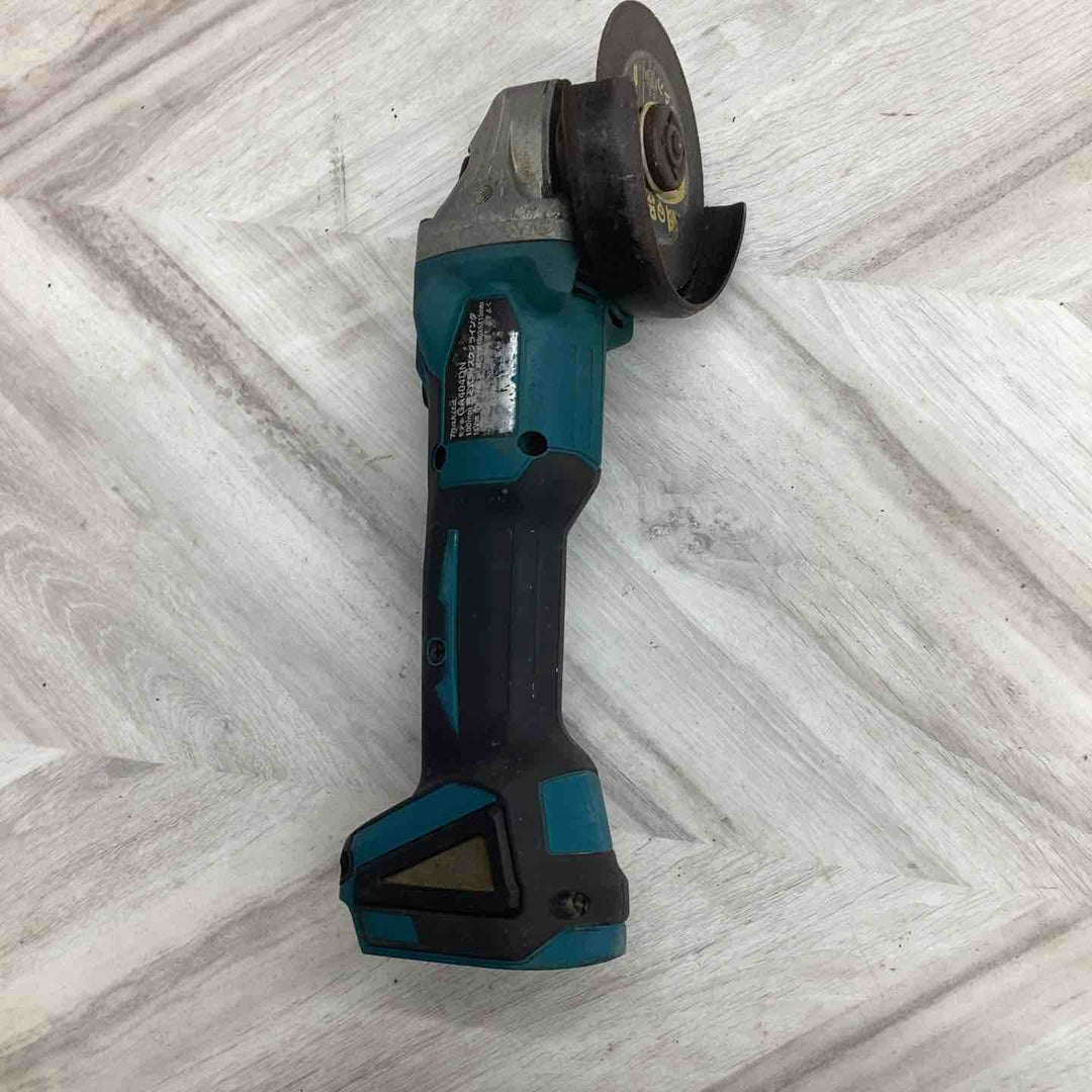 ☆マキタ(makita) 100mmコードレスディスクグラインダ GA404DZN (GA404DN)【越谷店】