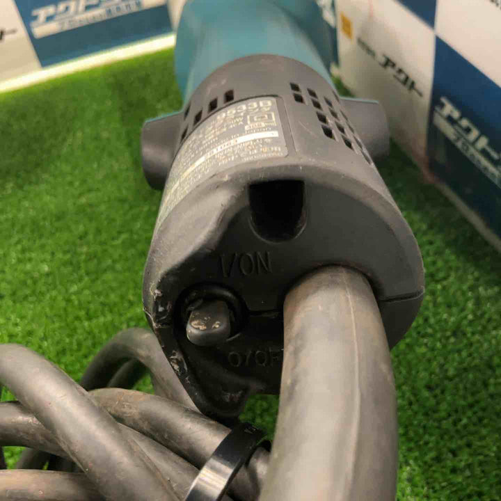 ☆マキタ(makita) 100mmディスクグラインダ 9533B【草加店】