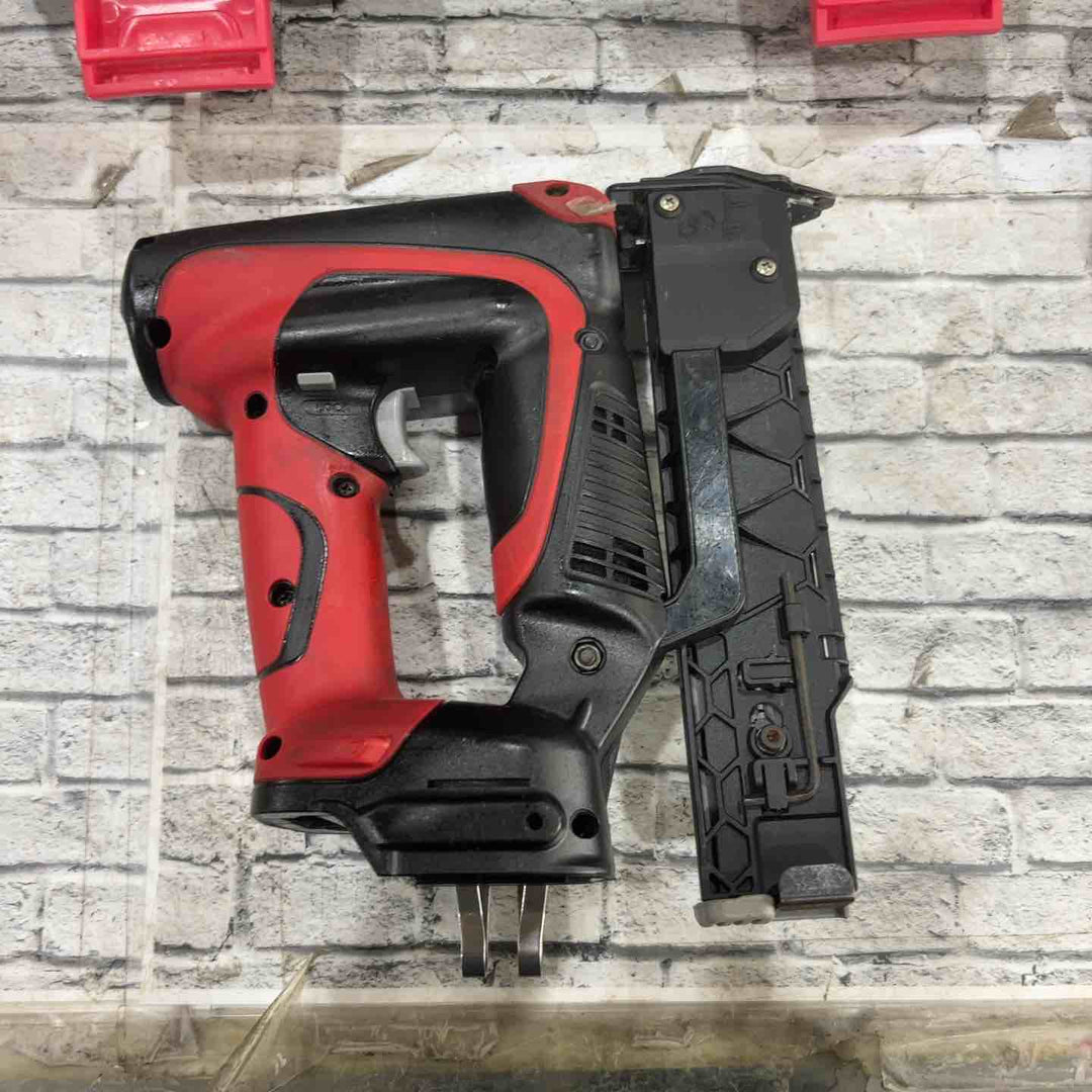 ★マックス(MAX)  コードレスフィニッシュネイラ TJ-35FN1-BC/50A【川口店】
