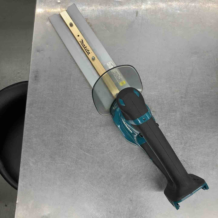 ◇マキタ(makita) コードレスミニ生垣バリカン MUH267DZ【戸田店】