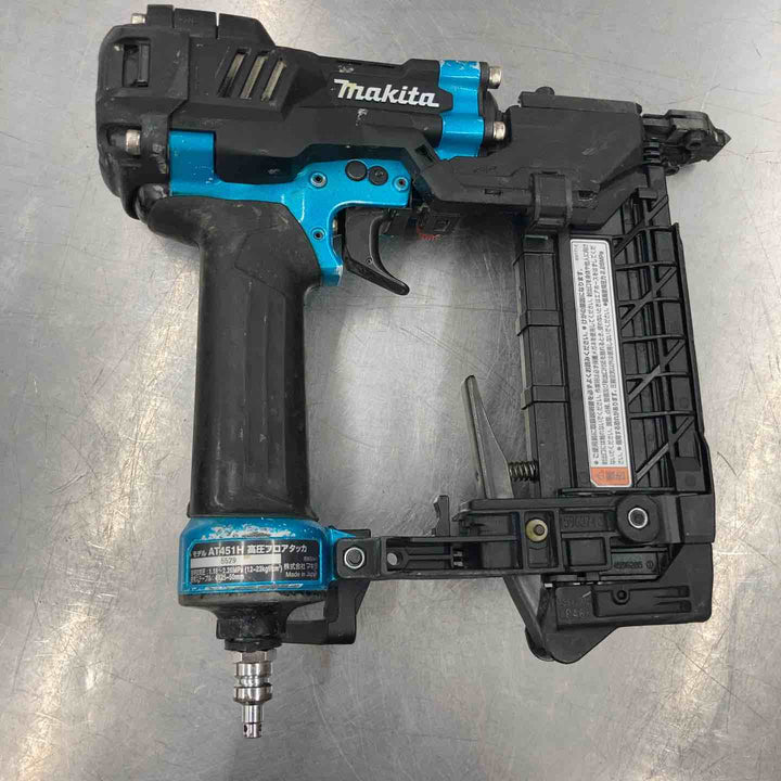 ★マキタ(makita) 高圧フロアタッカ AT451HM【所沢店】