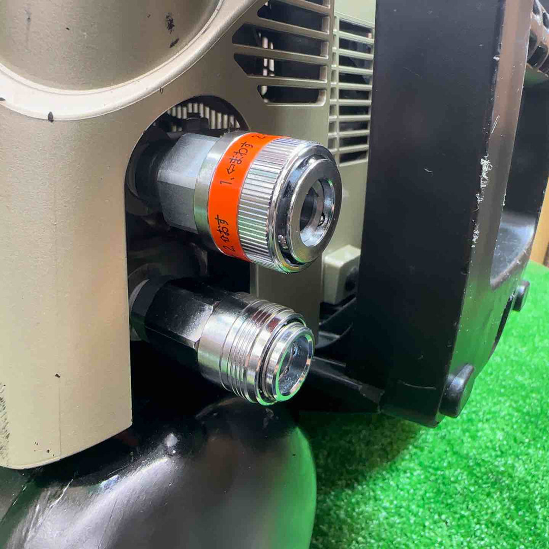 マックス(MAX) エアコンプレッサー AK-HH1270E3 シャンパンゴールド【桶川店】