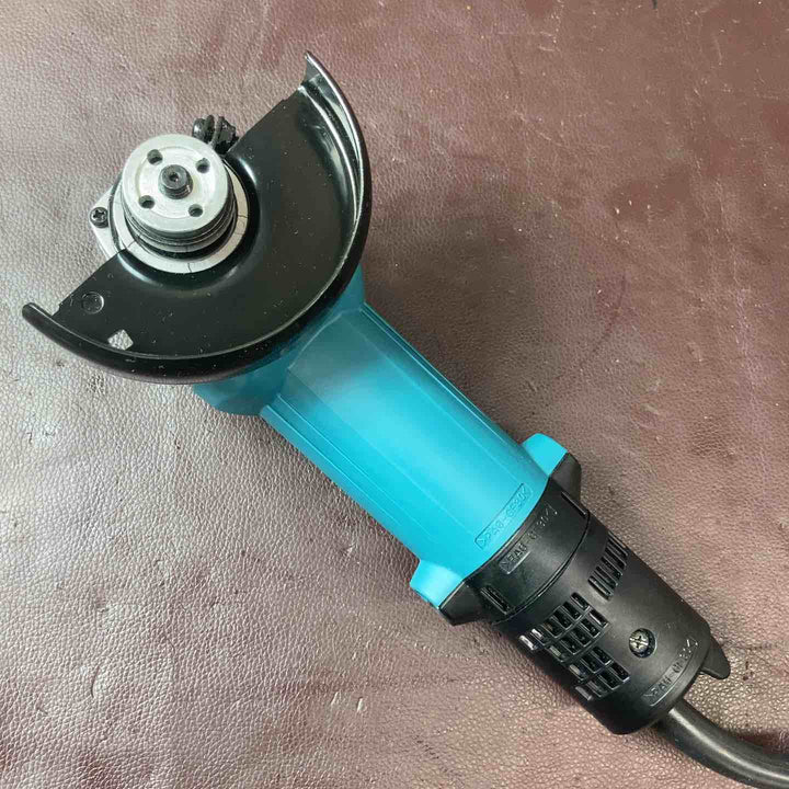 【中古美品】マキタ(makita) 100mmディスクグラインダ 9533BL 100V【東大和店】