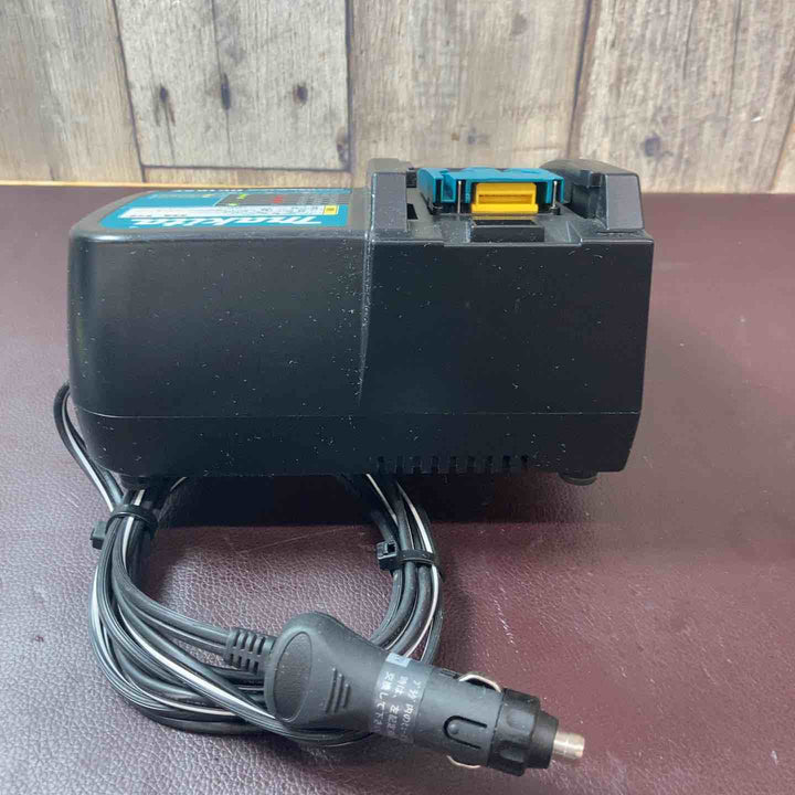 【中古品】 マキタ(makita) 自動車用充電器 DC18SE （シガーソケット 12V-24V専用) 【東大和店】