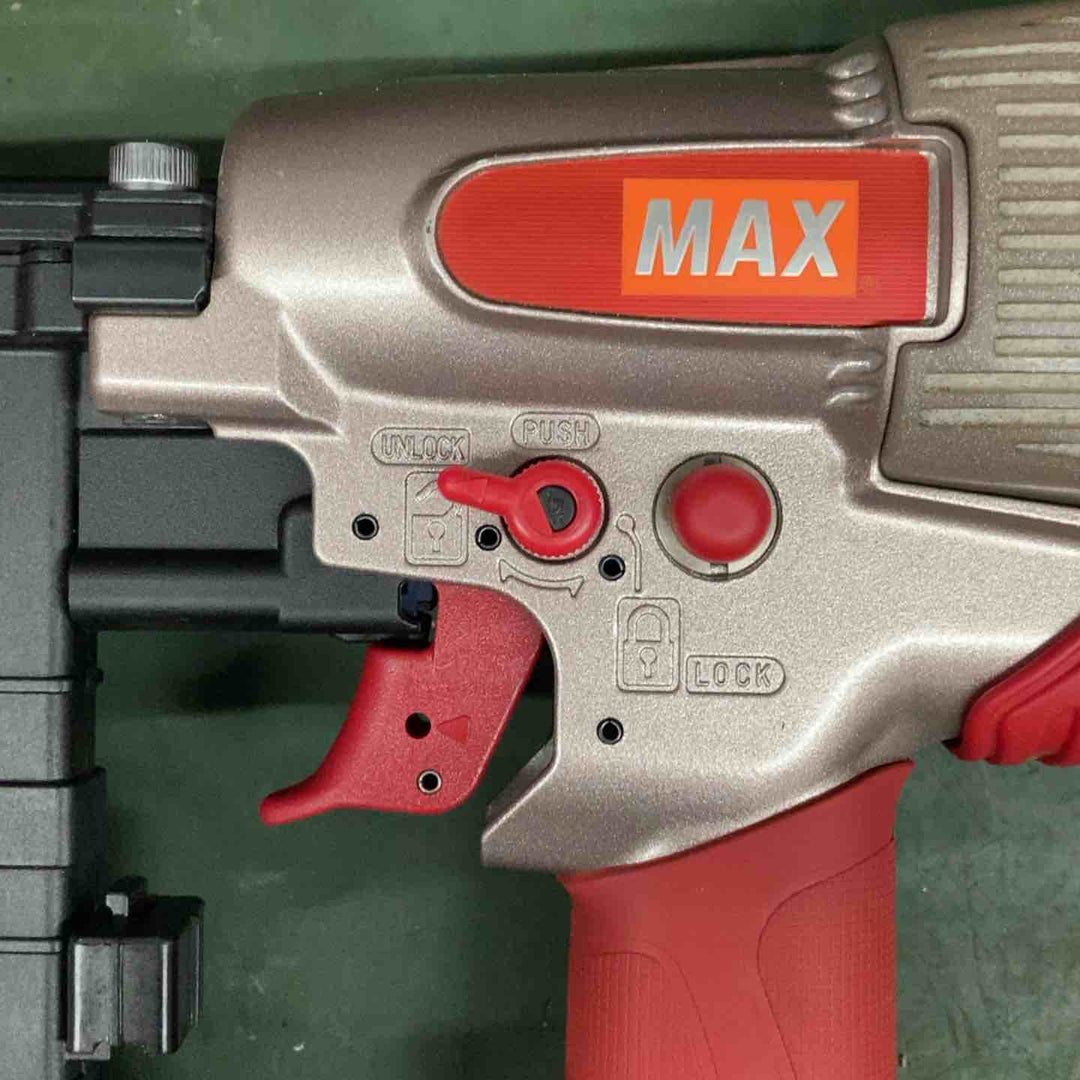 ★マックス(MAX) 高圧フロアタッカ HA-50F1(D)/4MAフロア【戸田店】