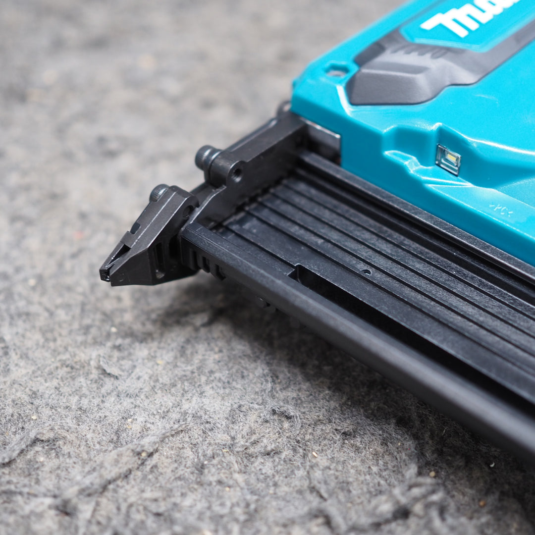 【未使用品】マキタ/makita コードレスフィニッシュネイラ FN350DZK【鴻巣店】