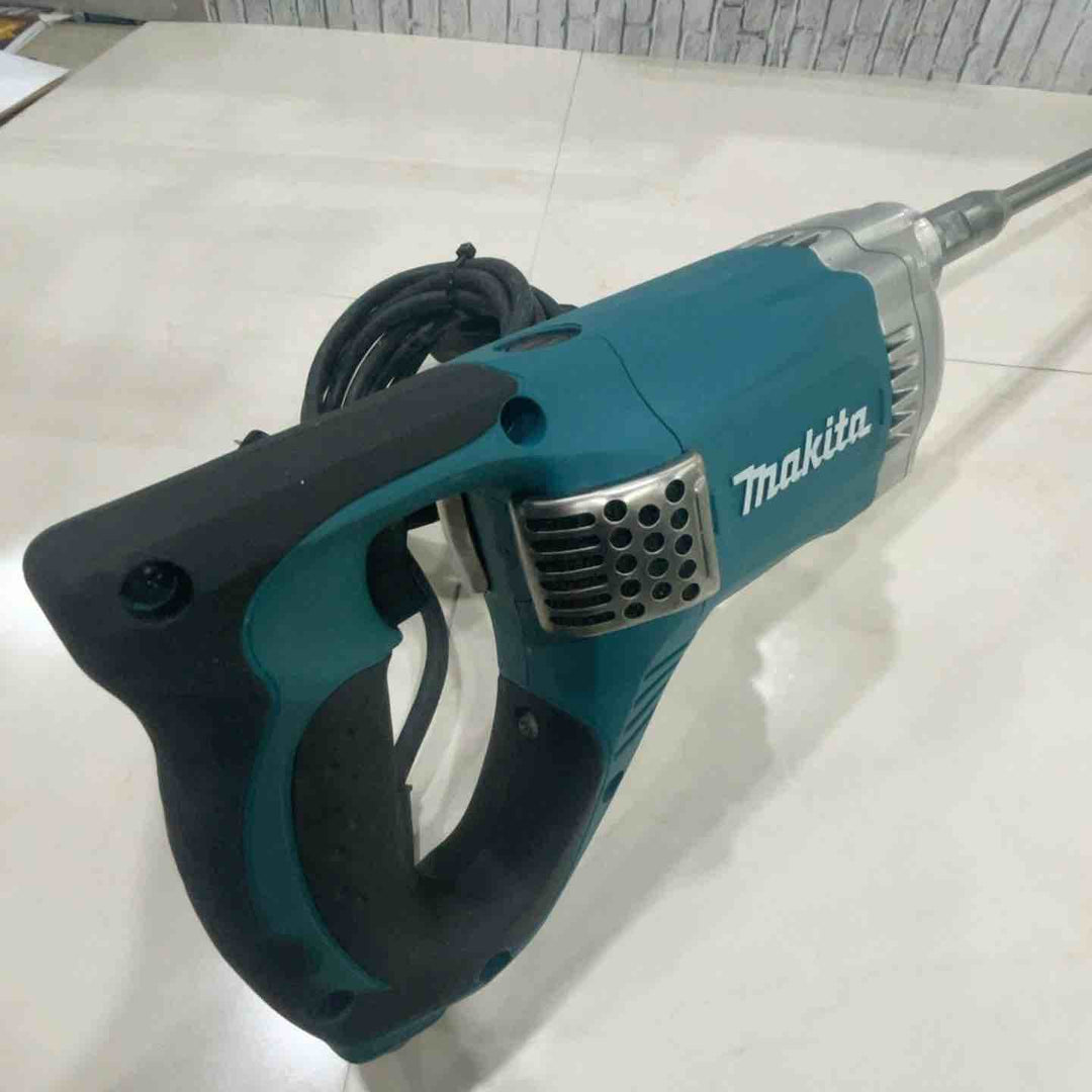 ☆マキタ(makita) コンクリートかくはん機 UT1305【川口店】