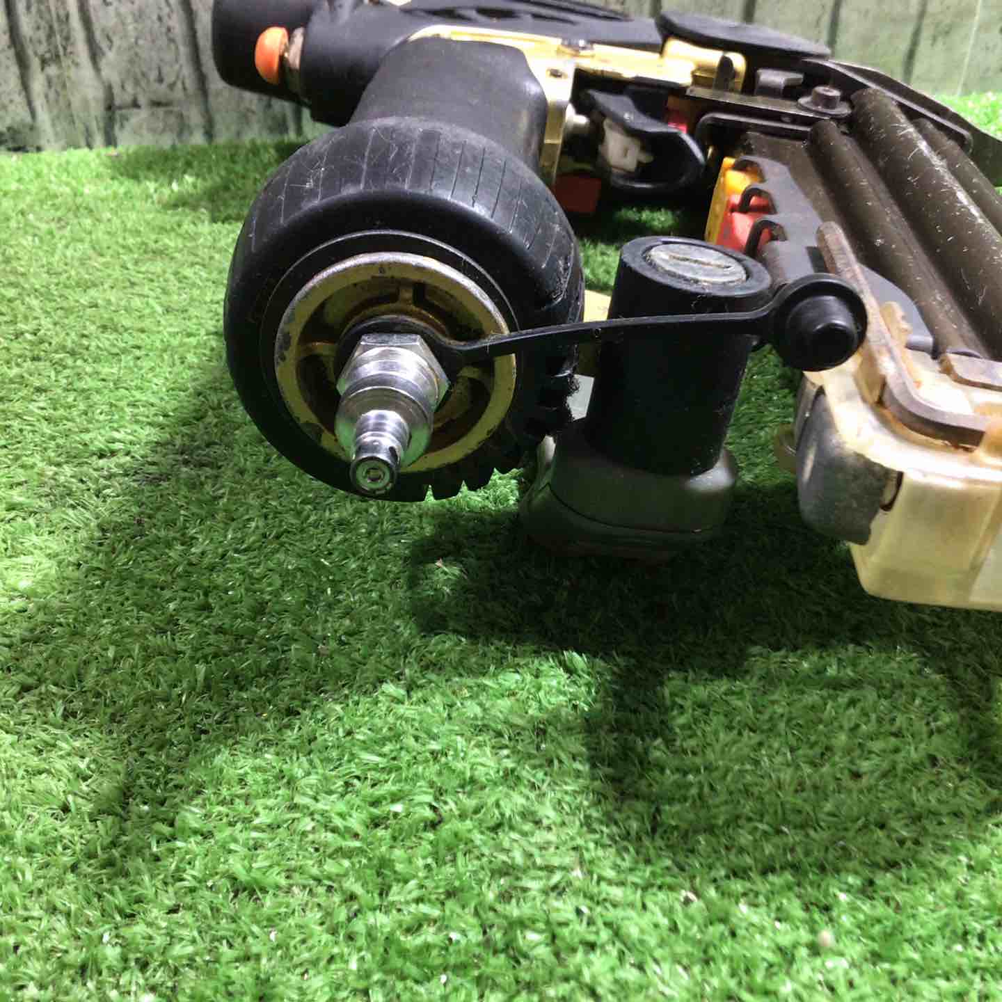 中古品】◇ハイコーキ(HIKOKI ※旧:日立工機) 高圧フィニッシュネイラ