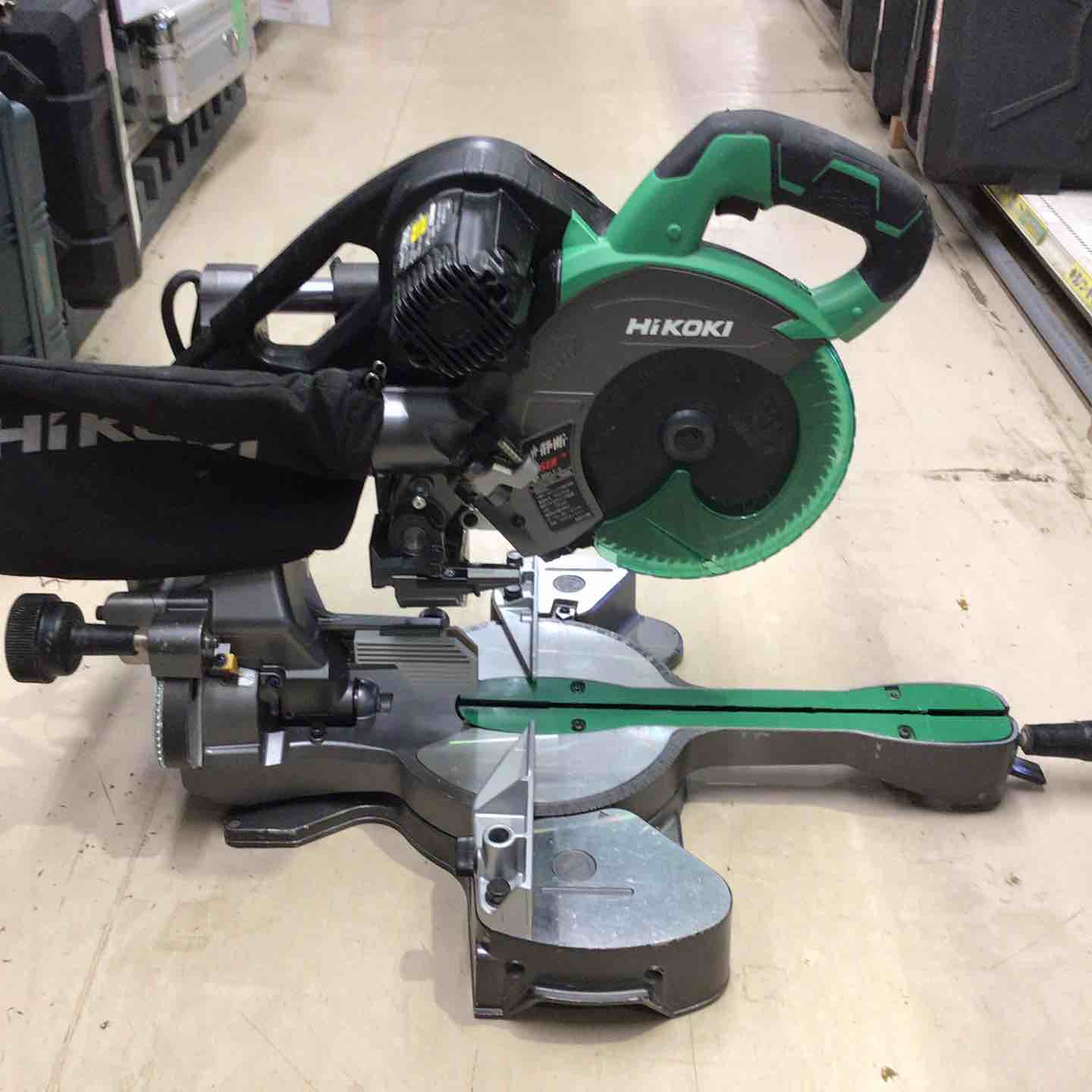 ★ハイコーキ(HIKOKI ※旧:日立工機) 卓上スライド丸のこ C7RSHD【町田店】 ☆ハイコーキ(HIKOKI ※旧:日立工機) 卓上スライド丸のこ C7RSHD【町田