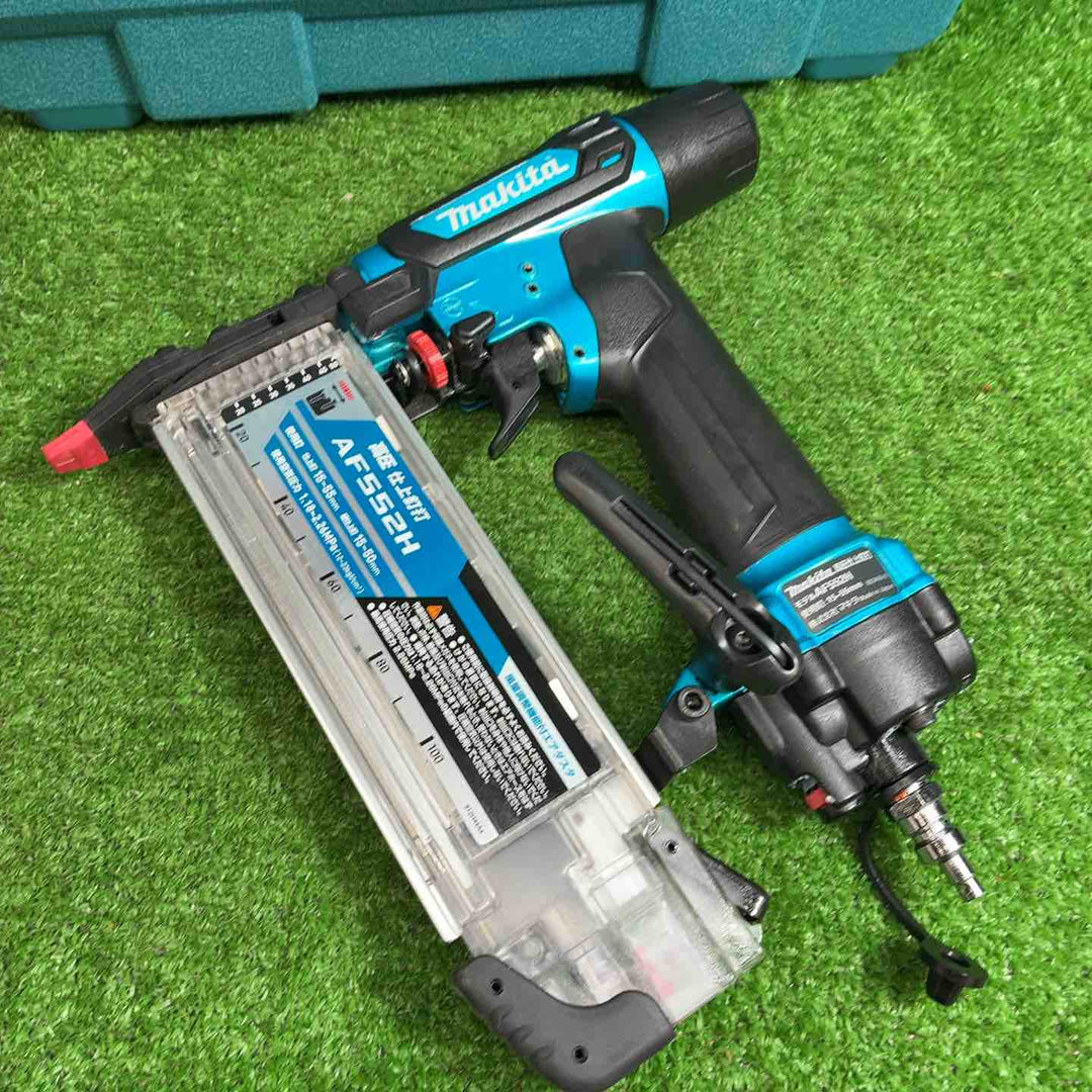 ★マキタ(makita) 高圧フィニッシュネイラ AF552HM【藤沢店】