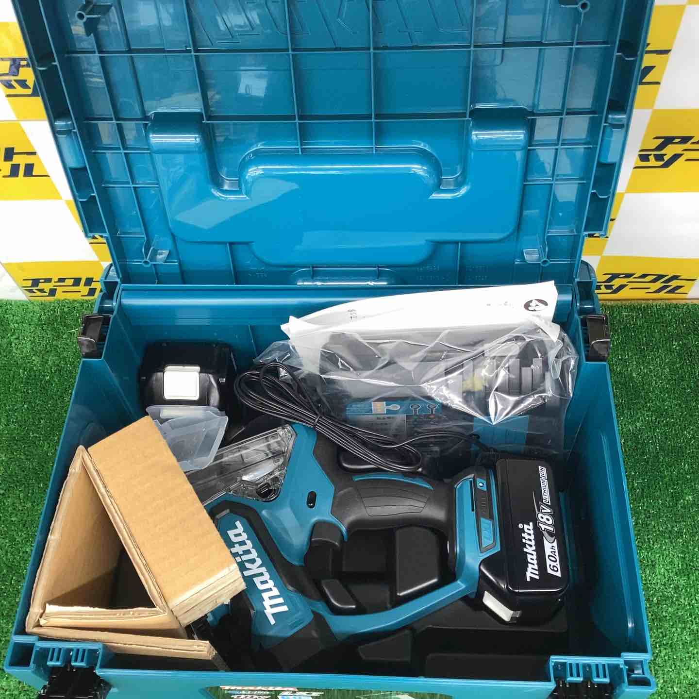 ★マキタ(makita) コードレスボードカッタ SD180DRGX【越谷店】 ☆マキタ(makita) コードレスボードカッタ SD180DRGX【越谷店