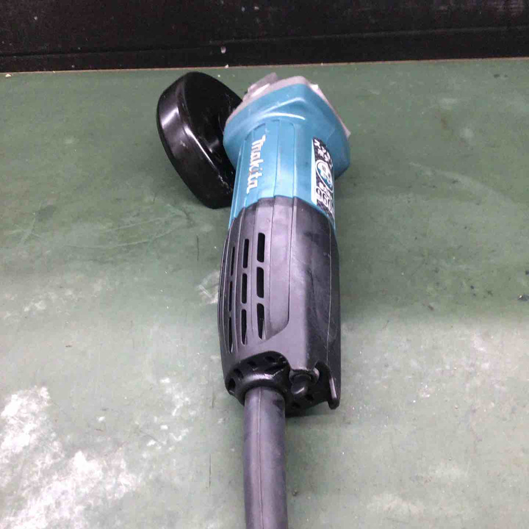 ☆マキタ(makita) 100mmディスクグラインダ GA4032【戸田店】