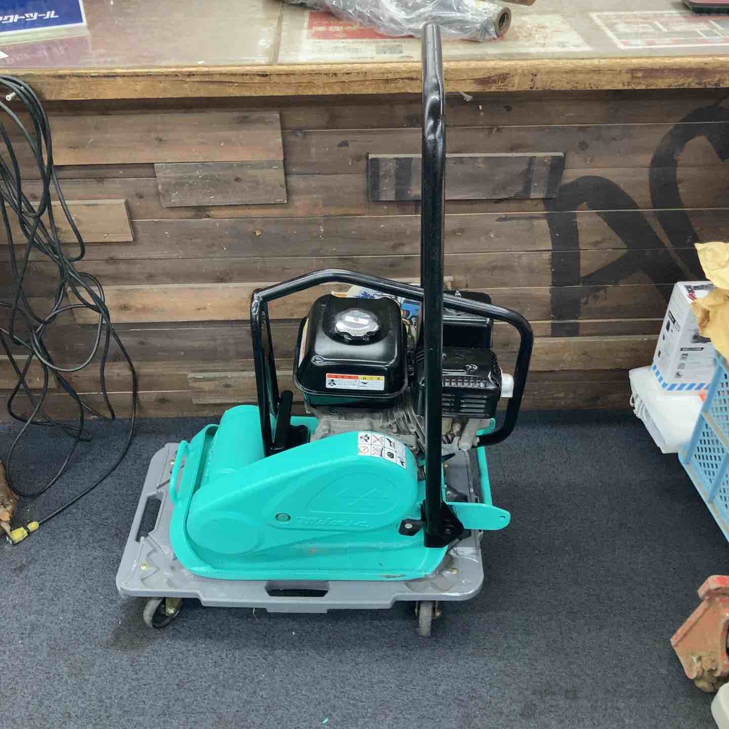 【中古】MAKITA マキタ プレートコンパクター MVC-F60 土木工機 – タグ 