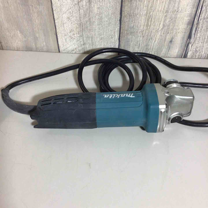 ☆マキタ(makita) 100mmディスクグラインダー GA4031【戸田店】