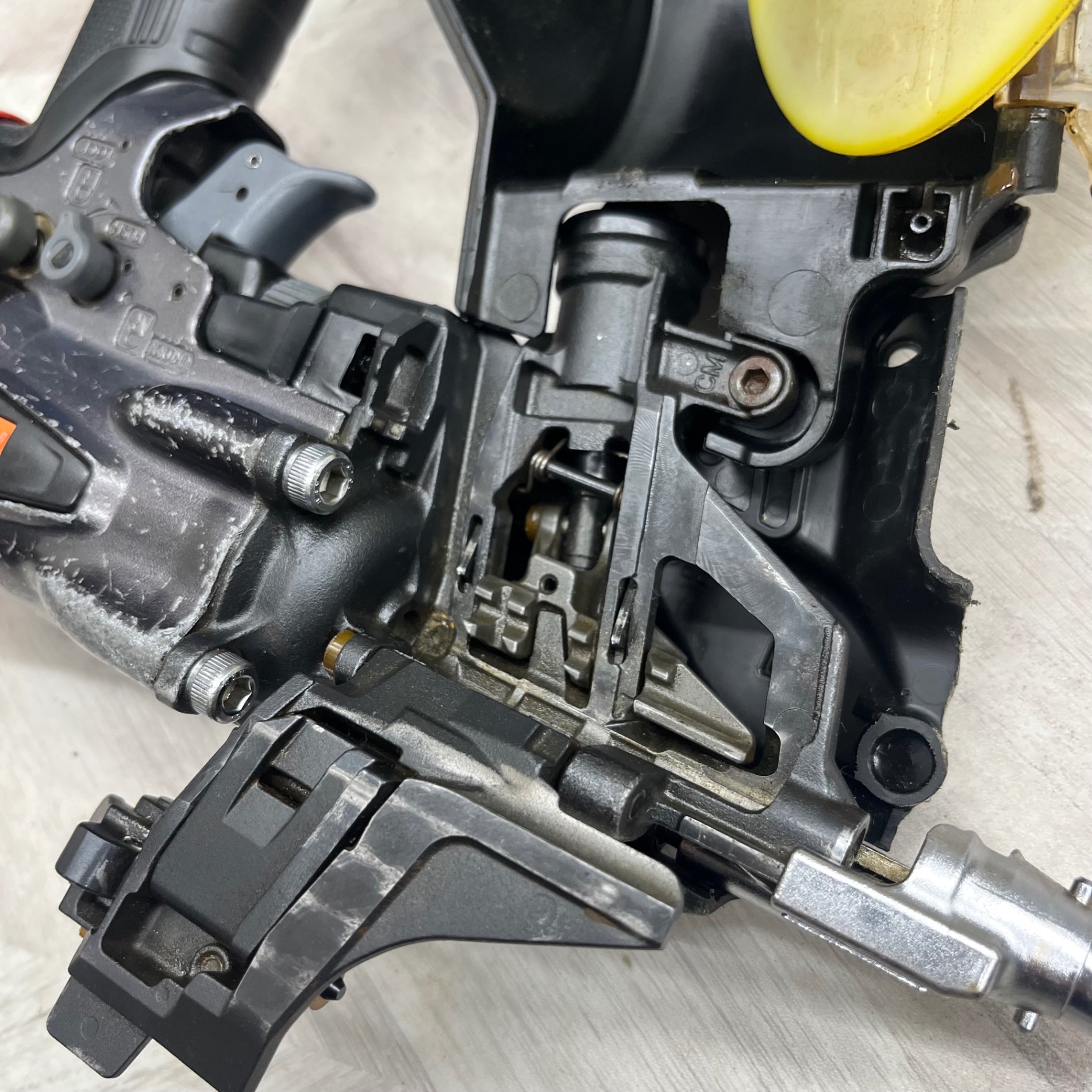 ☆マックス(MAX) 高圧エア釘打ち機 HN-65FW1【越谷店】 – アクトツール