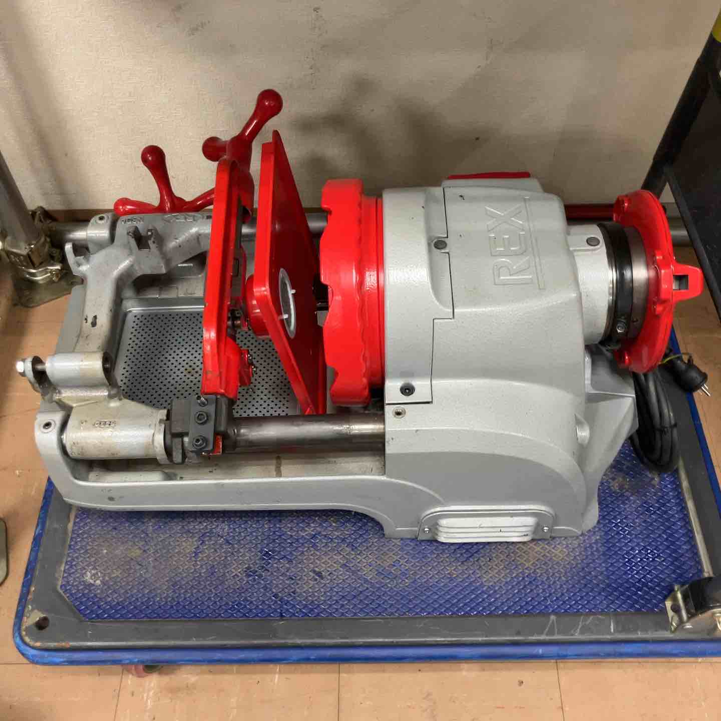 店頭受取り限定】◇REX レッキス ねじ転造機 NZTF50A【草加店